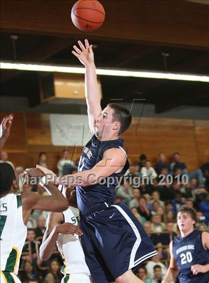 Thumbnail 1 in St. Patrick vs. Ironwood Ridge (MaxPreps Holiday Classic) photogallery.