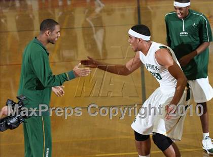 Thumbnail 3 in St. Patrick vs. Ironwood Ridge (MaxPreps Holiday Classic) photogallery.