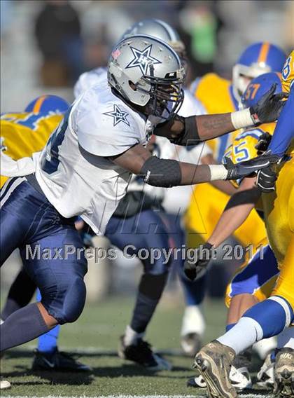 Thumbnail 2 in Hillhouse vs. Gilbert-Northwestern (CIAC Class M Semifinal) photogallery.