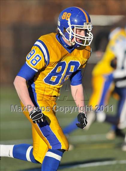 Thumbnail 1 in Hillhouse vs. Gilbert-Northwestern (CIAC Class M Semifinal) photogallery.
