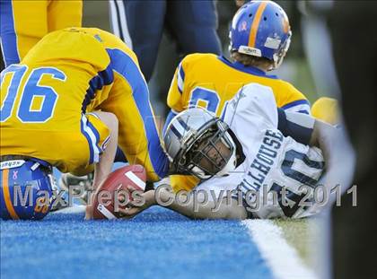 Thumbnail 3 in Hillhouse vs. Gilbert-Northwestern (CIAC Class M Semifinal) photogallery.