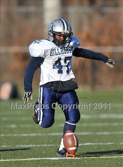Thumbnail 1 in Hillhouse vs. Gilbert-Northwestern (CIAC Class M Semifinal) photogallery.