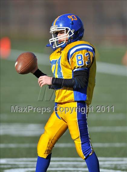 Thumbnail 1 in Hillhouse vs. Gilbert-Northwestern (CIAC Class M Semifinal) photogallery.