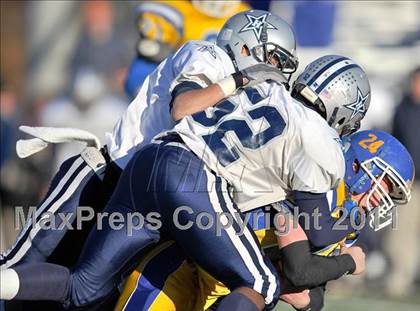 Thumbnail 2 in Hillhouse vs. Gilbert-Northwestern (CIAC Class M Semifinal) photogallery.