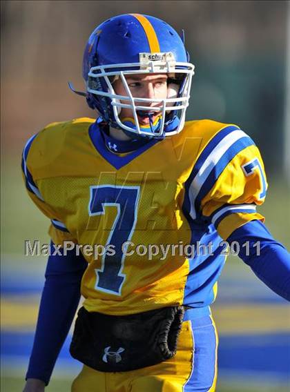 Thumbnail 3 in Hillhouse vs. Gilbert-Northwestern (CIAC Class M Semifinal) photogallery.