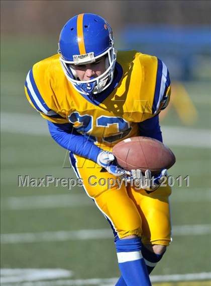 Thumbnail 1 in Hillhouse vs. Gilbert-Northwestern (CIAC Class M Semifinal) photogallery.