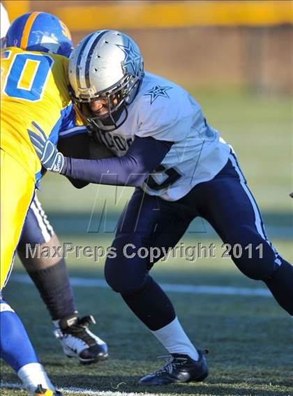 Thumbnail 1 in Hillhouse vs. Gilbert-Northwestern (CIAC Class M Semifinal) photogallery.
