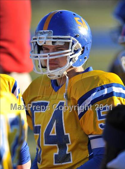 Thumbnail 2 in Hillhouse vs. Gilbert-Northwestern (CIAC Class M Semifinal) photogallery.