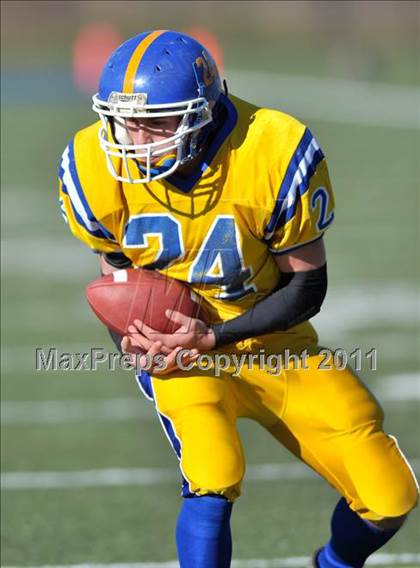 Thumbnail 1 in Hillhouse vs. Gilbert-Northwestern (CIAC Class M Semifinal) photogallery.