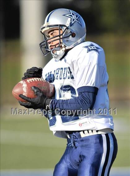 Thumbnail 1 in Hillhouse vs. Gilbert-Northwestern (CIAC Class M Semifinal) photogallery.