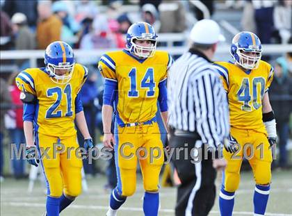 Thumbnail 3 in Hillhouse vs. Gilbert-Northwestern (CIAC Class M Semifinal) photogallery.