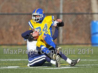 Thumbnail 2 in Hillhouse vs. Gilbert-Northwestern (CIAC Class M Semifinal) photogallery.
