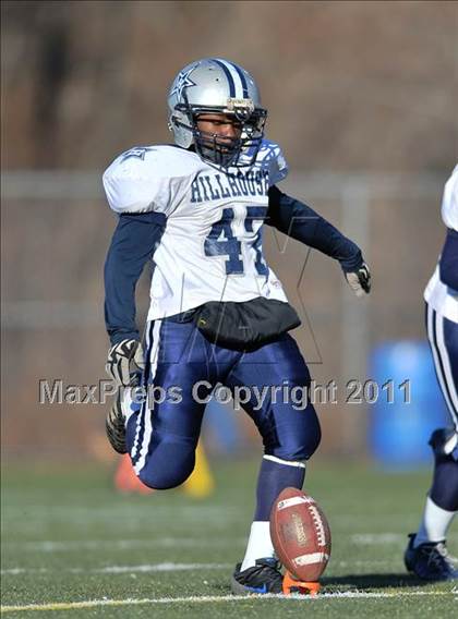 Thumbnail 2 in Hillhouse vs. Gilbert-Northwestern (CIAC Class M Semifinal) photogallery.
