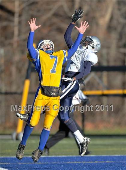 Thumbnail 1 in Hillhouse vs. Gilbert-Northwestern (CIAC Class M Semifinal) photogallery.