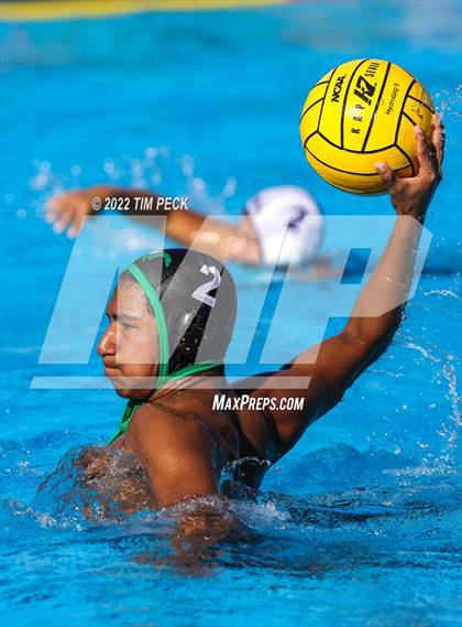 Thumbnail 1 in Marina @ Costa Mesa photogallery.