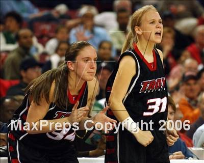 Thumbnail 1 in Troy vs. Carondelet (CIF State D2 Final) photogallery.