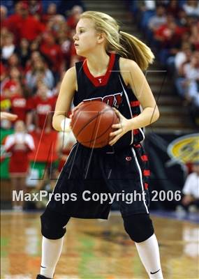 Thumbnail 1 in Troy vs. Carondelet (CIF State D2 Final) photogallery.