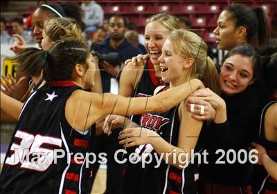 Thumbnail 1 in Troy vs. Carondelet (CIF State D2 Final) photogallery.