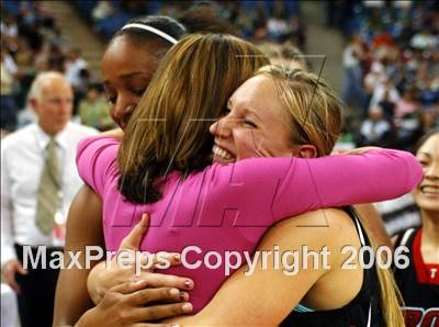 Thumbnail 1 in Troy vs. Carondelet (CIF State D2 Final) photogallery.