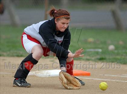 Thumbnail 3 in Wayne City @ Benton photogallery.