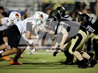 Thumbnail 2 in Aledo vs Fossil Ridge photogallery.