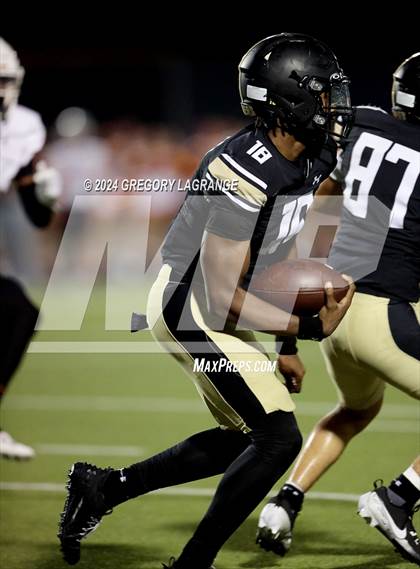 Thumbnail 1 in Aledo vs Fossil Ridge photogallery.