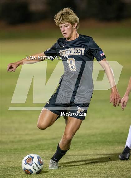 Thumbnail 3 in Southern Lee vs. Pinecrest (Battle for the Bell - Final) photogallery.