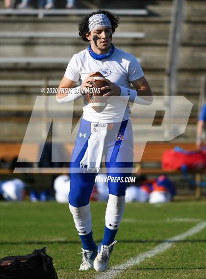 Thumbnail 3 in Hanahan @ Dillon (SCHSL Class AAA First Round Playoff) photogallery.