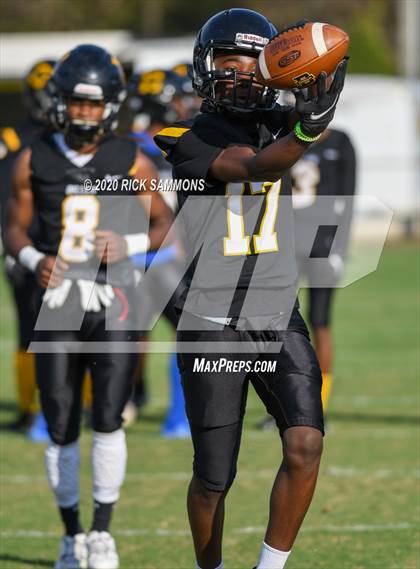 Thumbnail 1 in Hanahan @ Dillon (SCHSL Class AAA First Round Playoff) photogallery.