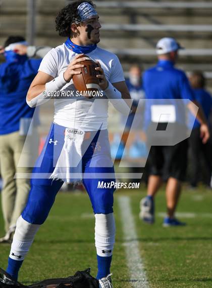 Thumbnail 1 in Hanahan @ Dillon (SCHSL Class AAA First Round Playoff) photogallery.