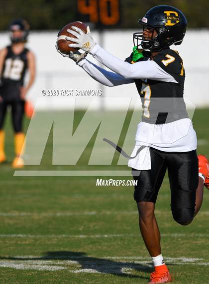 Thumbnail 1 in Hanahan @ Dillon (SCHSL Class AAA First Round Playoff) photogallery.
