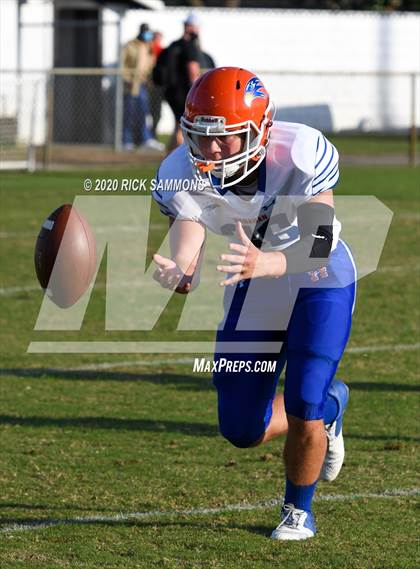Thumbnail 2 in Hanahan @ Dillon (SCHSL Class AAA First Round Playoff) photogallery.