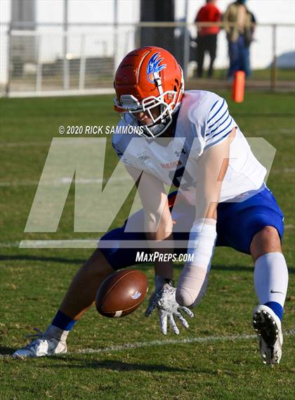 Thumbnail 3 in Hanahan @ Dillon (SCHSL Class AAA First Round Playoff) photogallery.