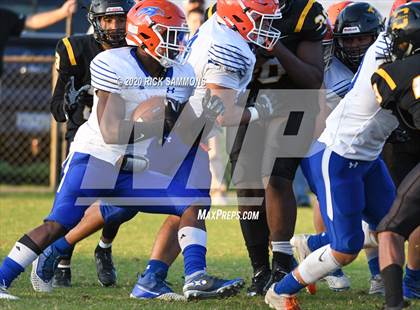 Thumbnail 2 in Hanahan @ Dillon (SCHSL Class AAA First Round Playoff) photogallery.