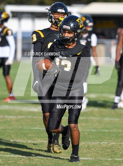 Thumbnail 3 in Hanahan @ Dillon (SCHSL Class AAA First Round Playoff) photogallery.