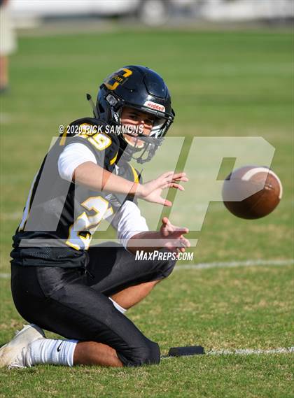 Thumbnail 3 in Hanahan @ Dillon (SCHSL Class AAA First Round Playoff) photogallery.