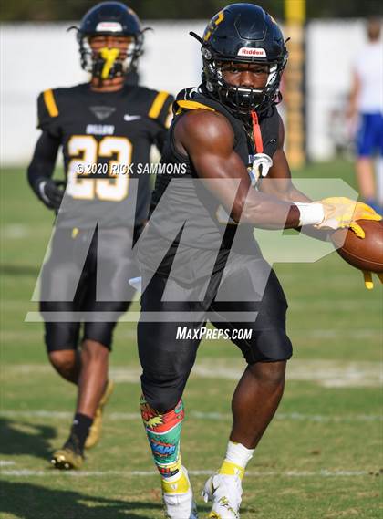 Thumbnail 2 in Hanahan @ Dillon (SCHSL Class AAA First Round Playoff) photogallery.