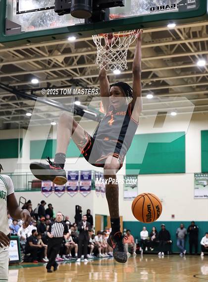 Thumbnail 3 in Chambers @ Myers Park (NCHSAA 4A Quarterfinal) photogallery.