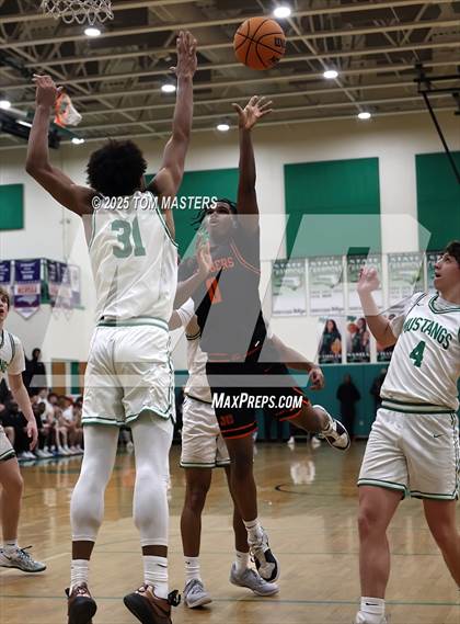Thumbnail 3 in Chambers @ Myers Park (NCHSAA 4A Quarterfinal) photogallery.