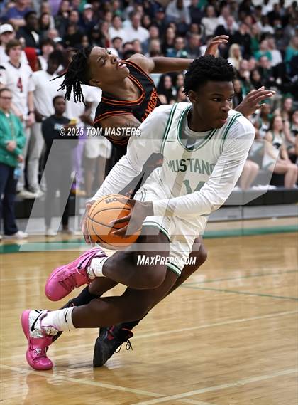 Thumbnail 1 in Chambers @ Myers Park (NCHSAA 4A Quarterfinal) photogallery.