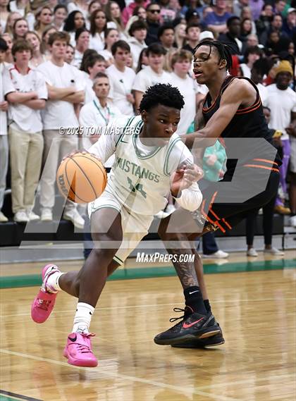 Thumbnail 1 in Chambers @ Myers Park (NCHSAA 4A Quarterfinal) photogallery.