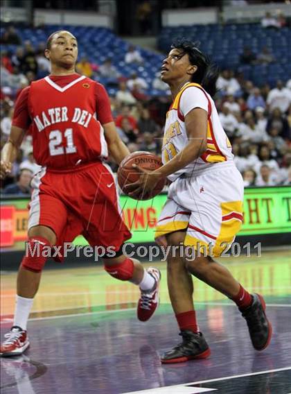 Thumbnail 2 in Berkeley vs. Mater Dei (CIF State D1 Final) photogallery.