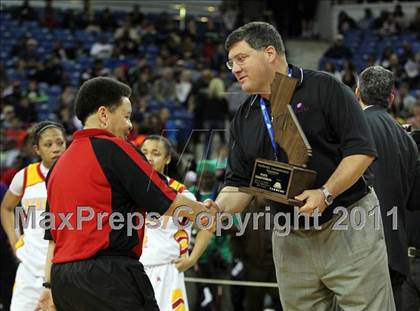 Thumbnail 2 in Berkeley vs. Mater Dei (CIF State D1 Final) photogallery.