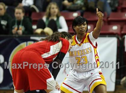 Thumbnail 2 in Berkeley vs. Mater Dei (CIF State D1 Final) photogallery.