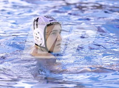 Thumbnail 3 in O'Connor vs Marshall photogallery.
