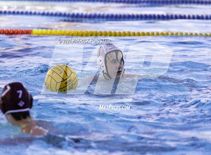 Thumbnail 2 in O'Connor vs Marshall photogallery.