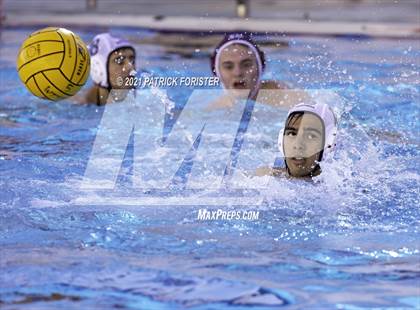 Thumbnail 3 in O'Connor vs Marshall photogallery.
