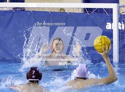 Thumbnail 3 in O'Connor vs Marshall photogallery.