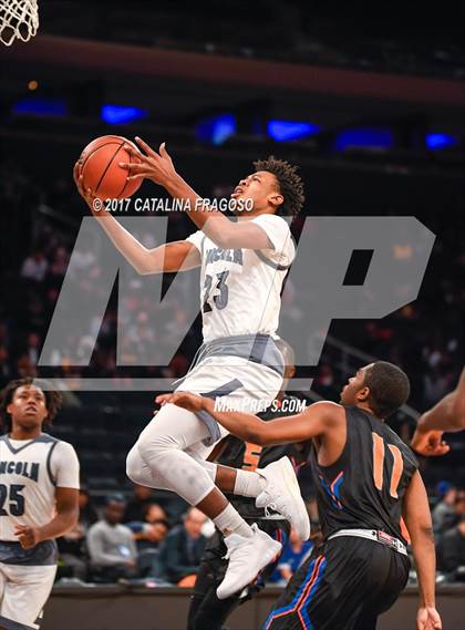 Thumbnail 2 in Lincoln vs Jefferson (PSAL AA Final) photogallery.