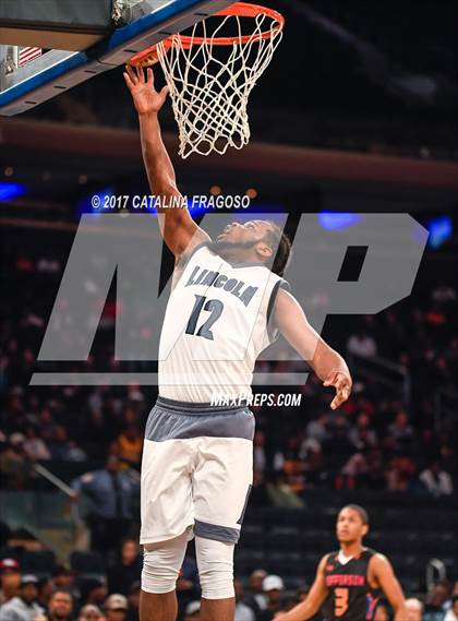Thumbnail 2 in Lincoln vs Jefferson (PSAL AA Final) photogallery.